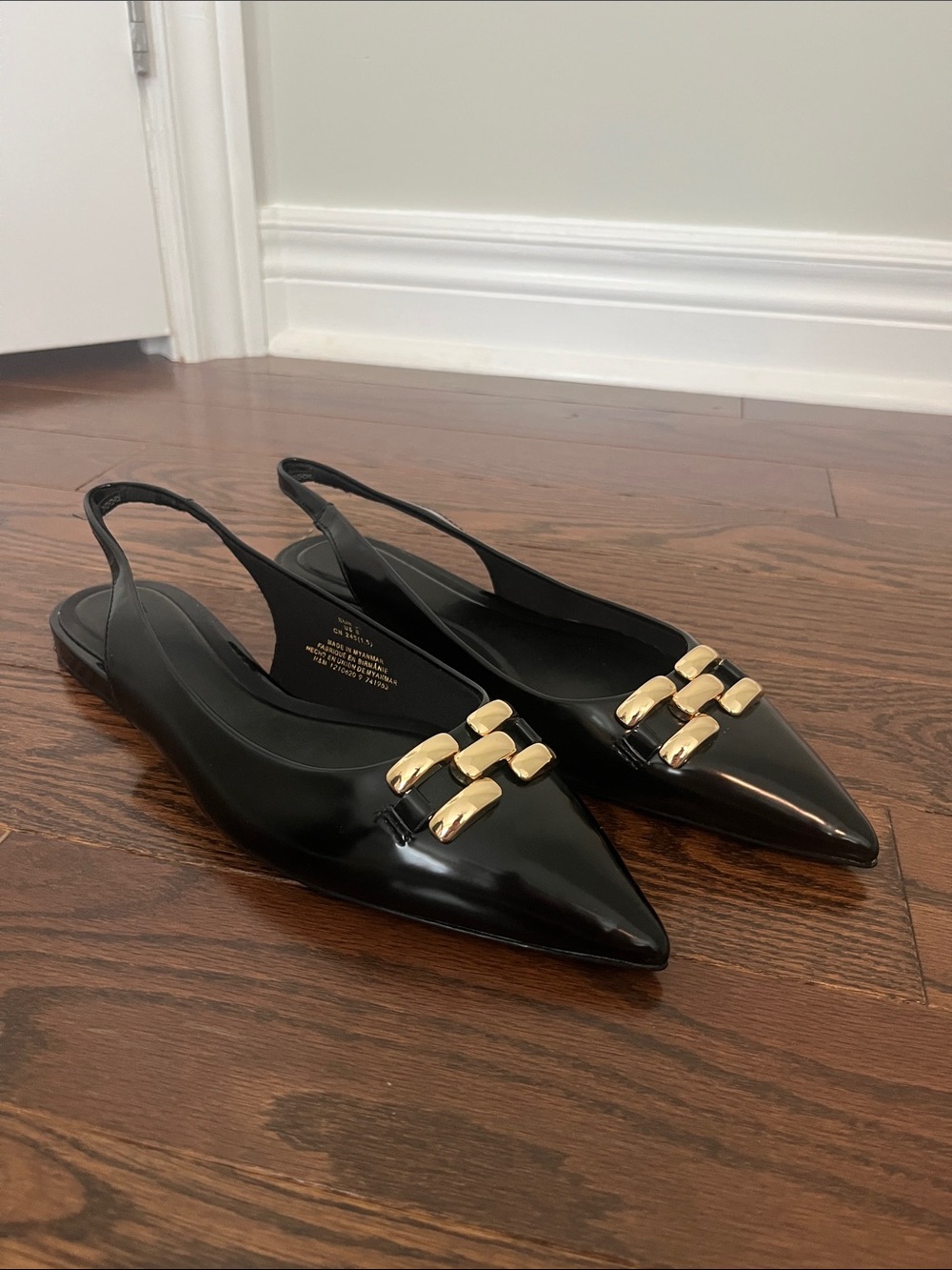 H&M Black Patent Pointed Slingback Flats with Gold Accents